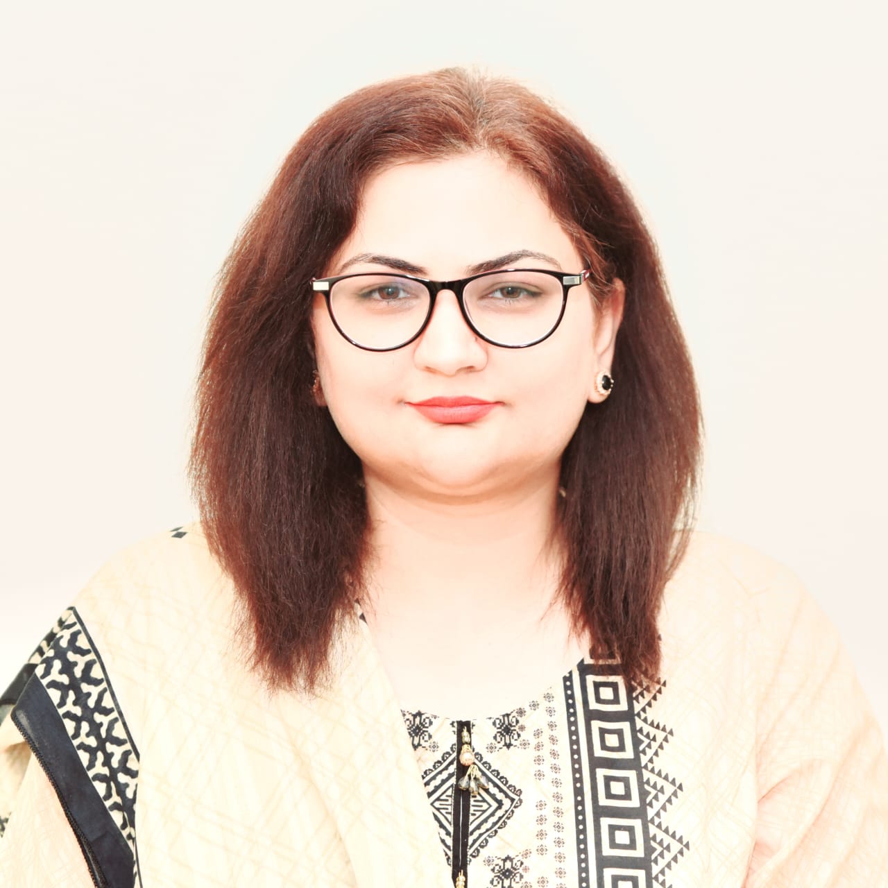 Dr. Hina Shahab