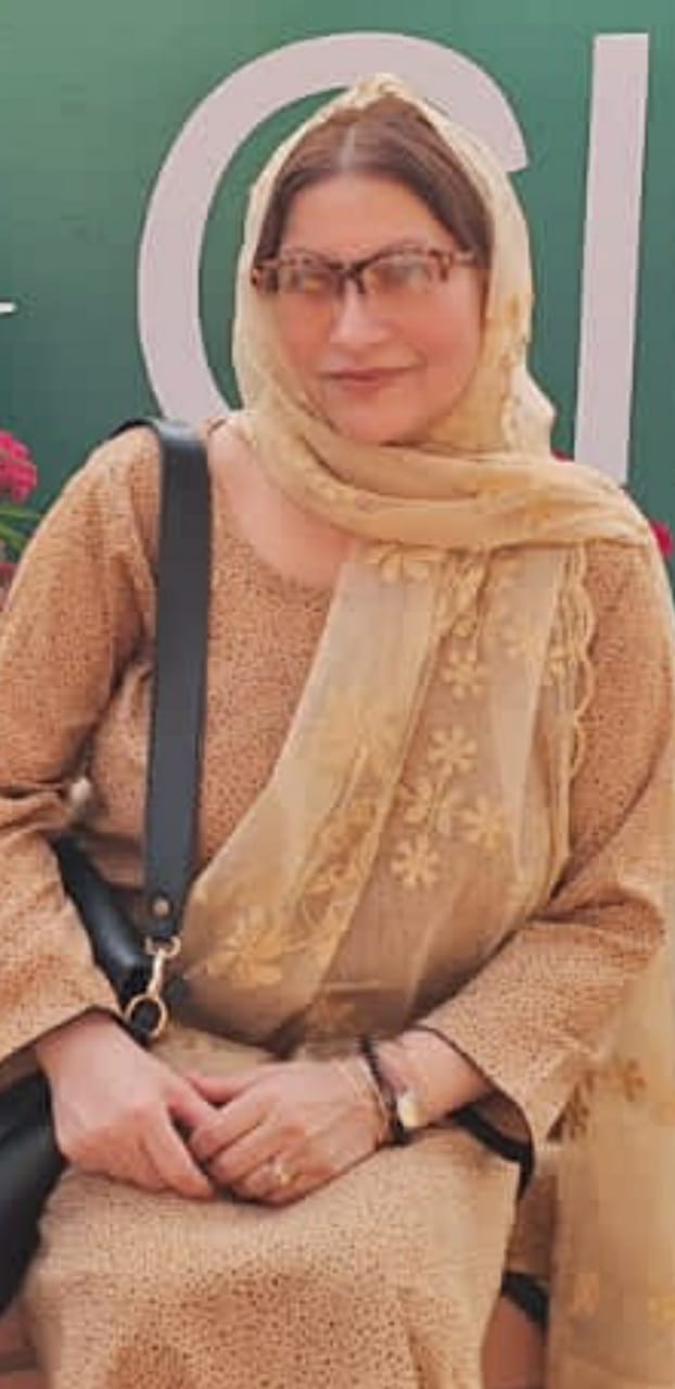 Dr. Salma Qayyum